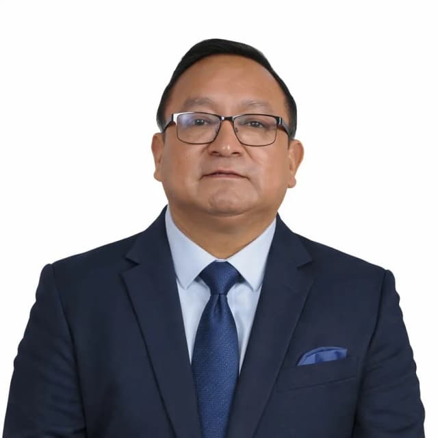 Mg. Carlos Alberto Quispe Tineo